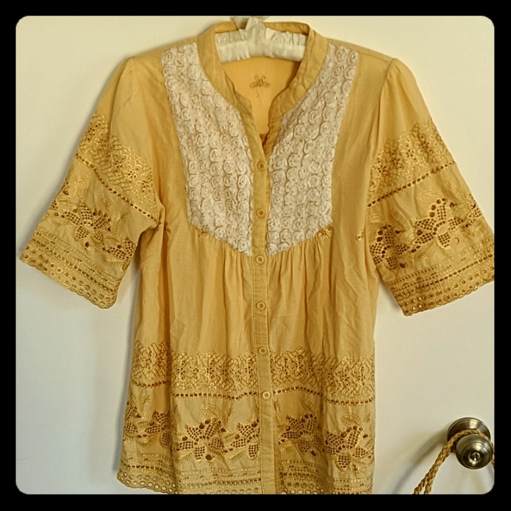 Light yellow lace embroidered blouse
